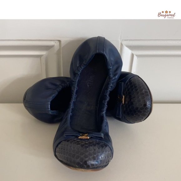 Authentic Louis Vuitton Navy Leather Reptile Toe Bow Scrunch Ballet Flats 37/7 - Picture 3 of 13